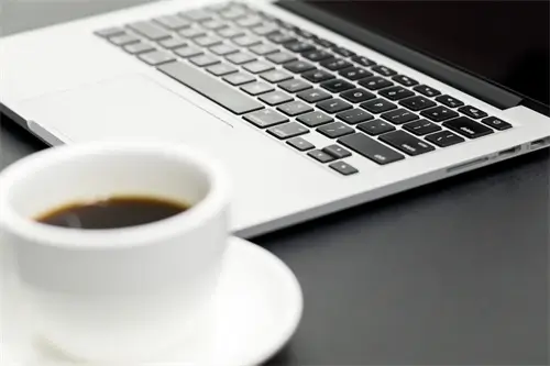 月亮失约了的含义