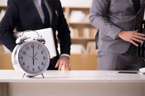 离的含义女生英文